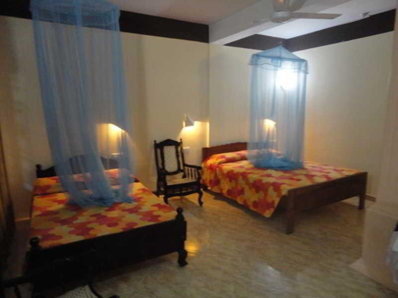 Hotel Apollo Хиккадува Экстерьер фото