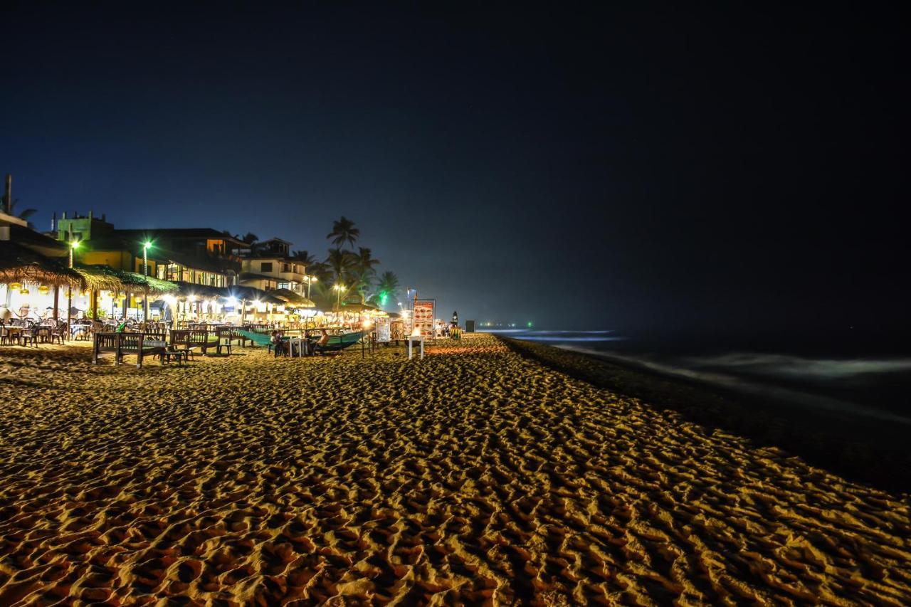 Hotel Apollo Хиккадува Экстерьер фото