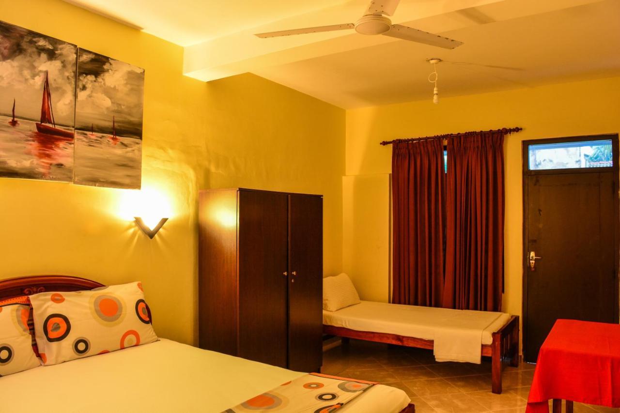 Hotel Apollo Хиккадува Экстерьер фото